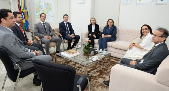 #PraTodosVerem: Na fotografia aparecem magistradas e magistrados na Sala da Presidência, no edif...